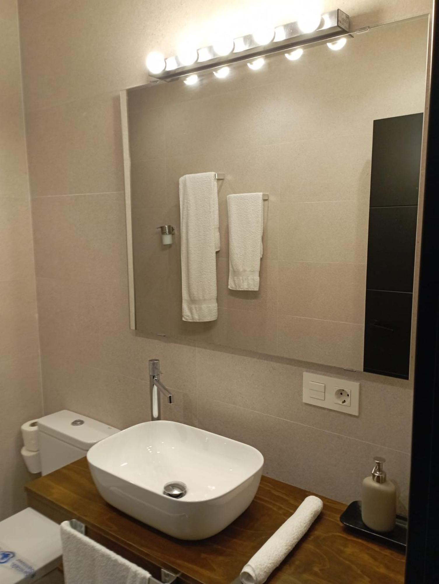 Apartamentos Vior Y Valdes Cudillero Dış mekan fotoğraf