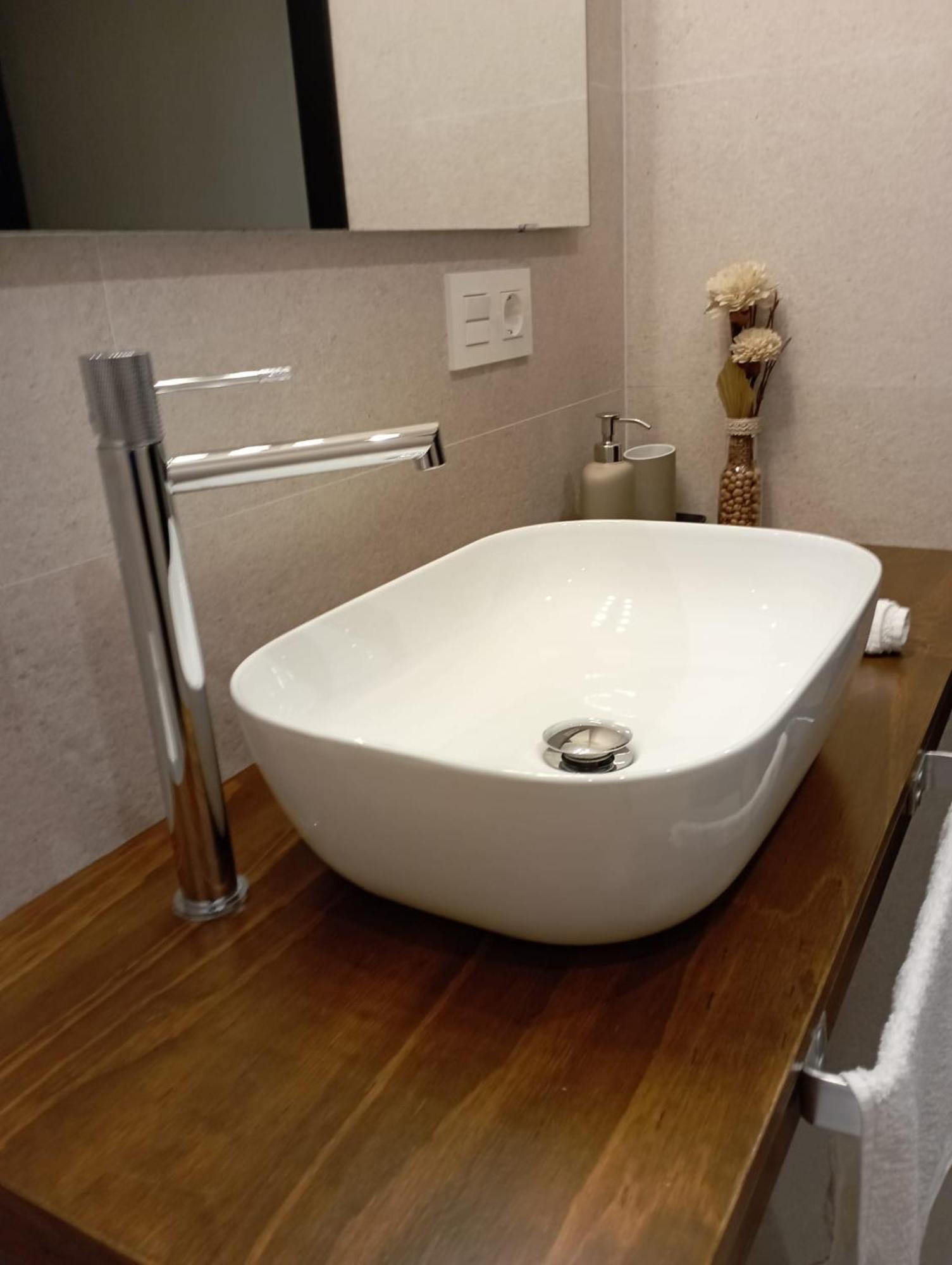 Apartamentos Vior Y Valdes Cudillero Dış mekan fotoğraf